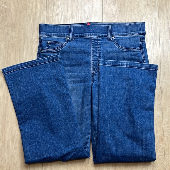 NEW! SPANX Kick Flare Jeans VINTAGE INDIGO SIZE XLARGE 20541R 1014 - Picture 8 of 10